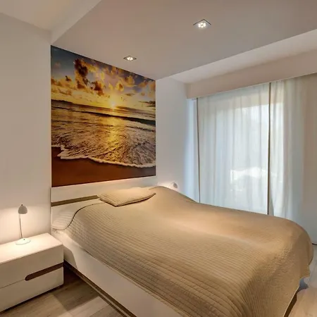 Appartement Promenada Gwiazd Apartament Bianca *